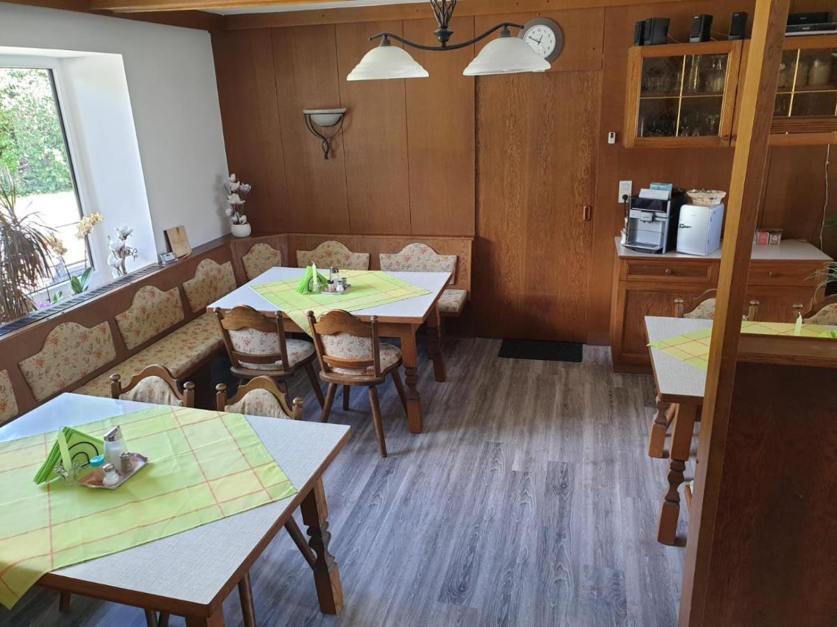Haus Bergblick Fruehstueckspension Oberort Exterior foto