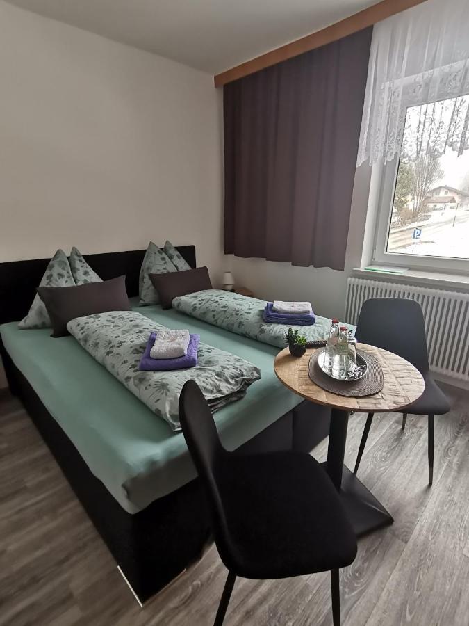 Haus Bergblick Fruehstueckspension Oberort Exterior foto